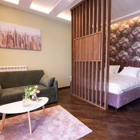 Square 6 Appartement Belgrado Buitenkant foto