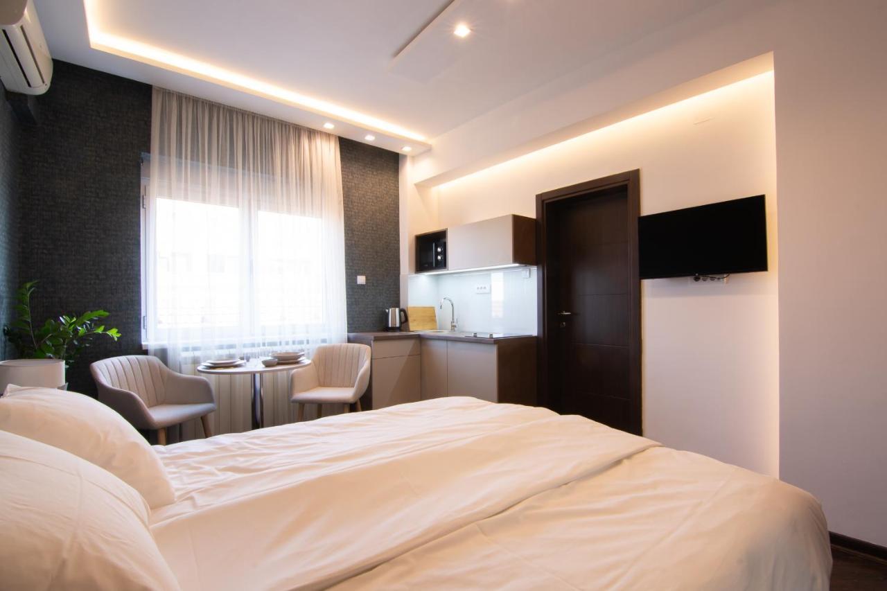Square 6 Appartement Belgrado Buitenkant foto