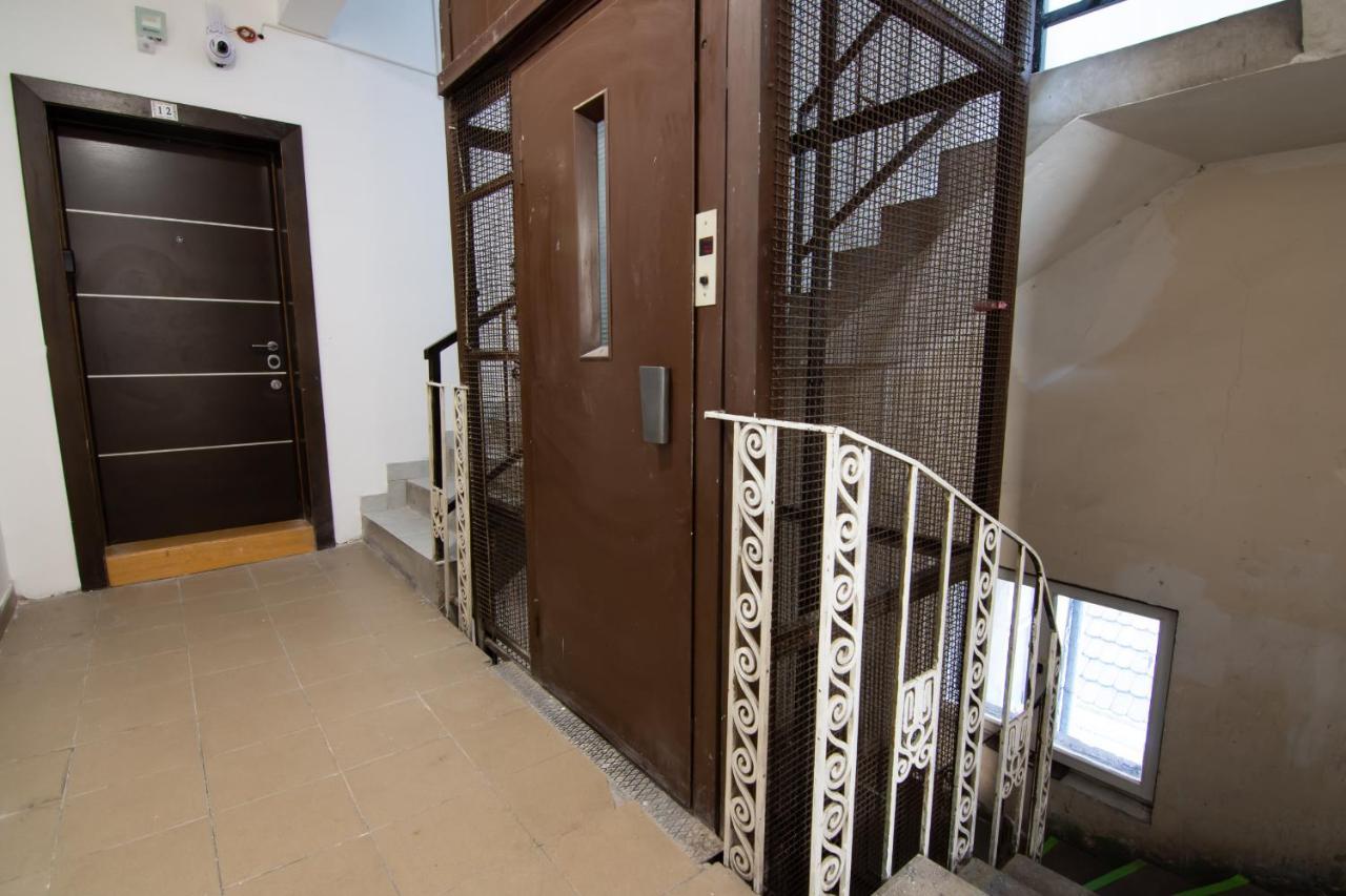 Square 6 Appartement Belgrado Buitenkant foto
