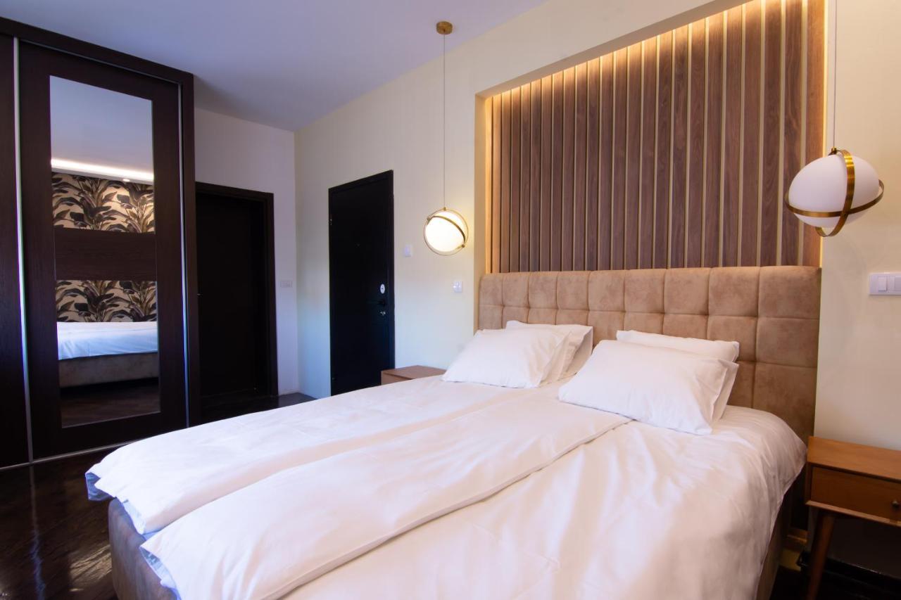 Square 6 Appartement Belgrado Buitenkant foto