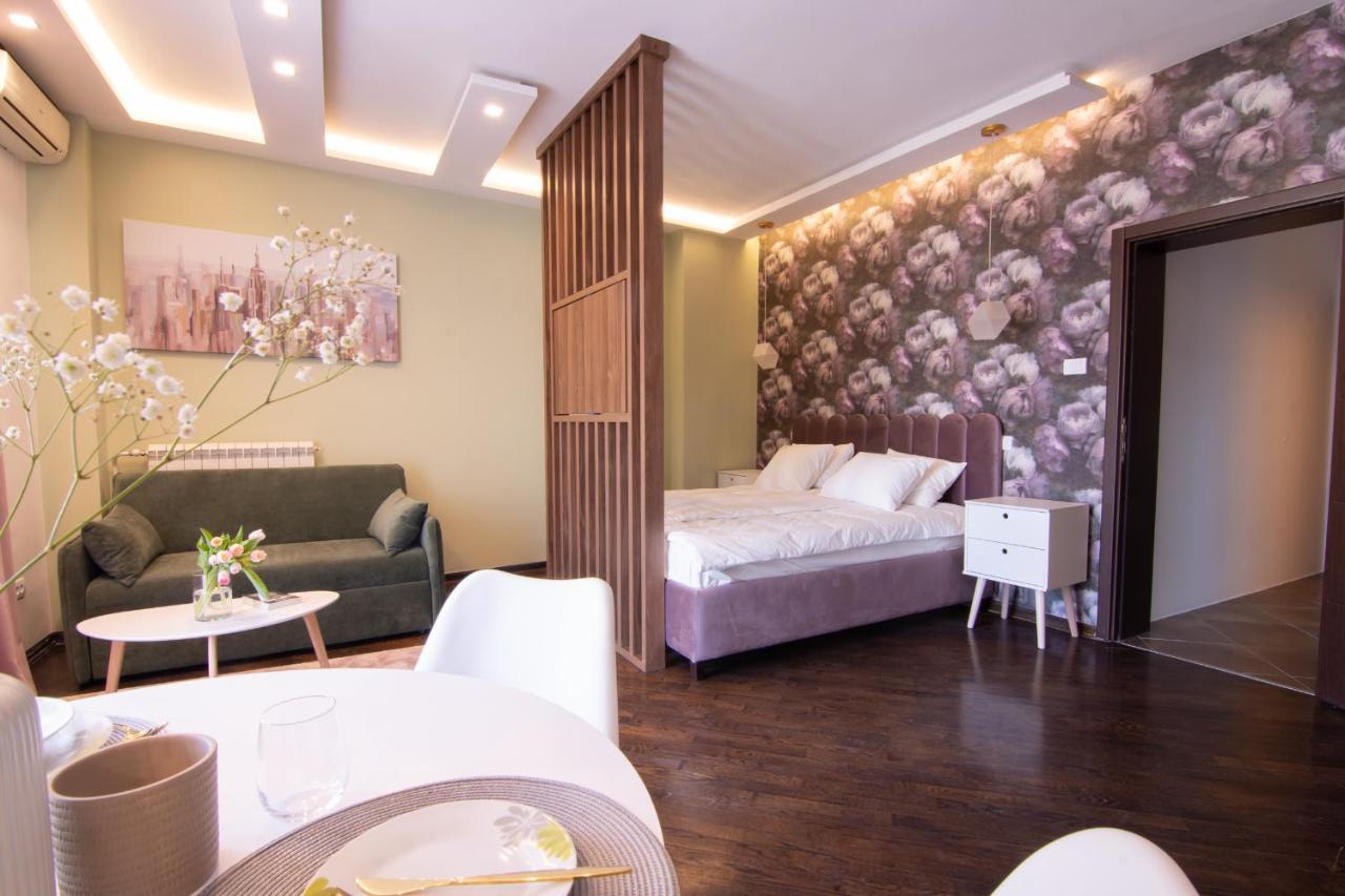 Square 6 Appartement Belgrado Buitenkant foto